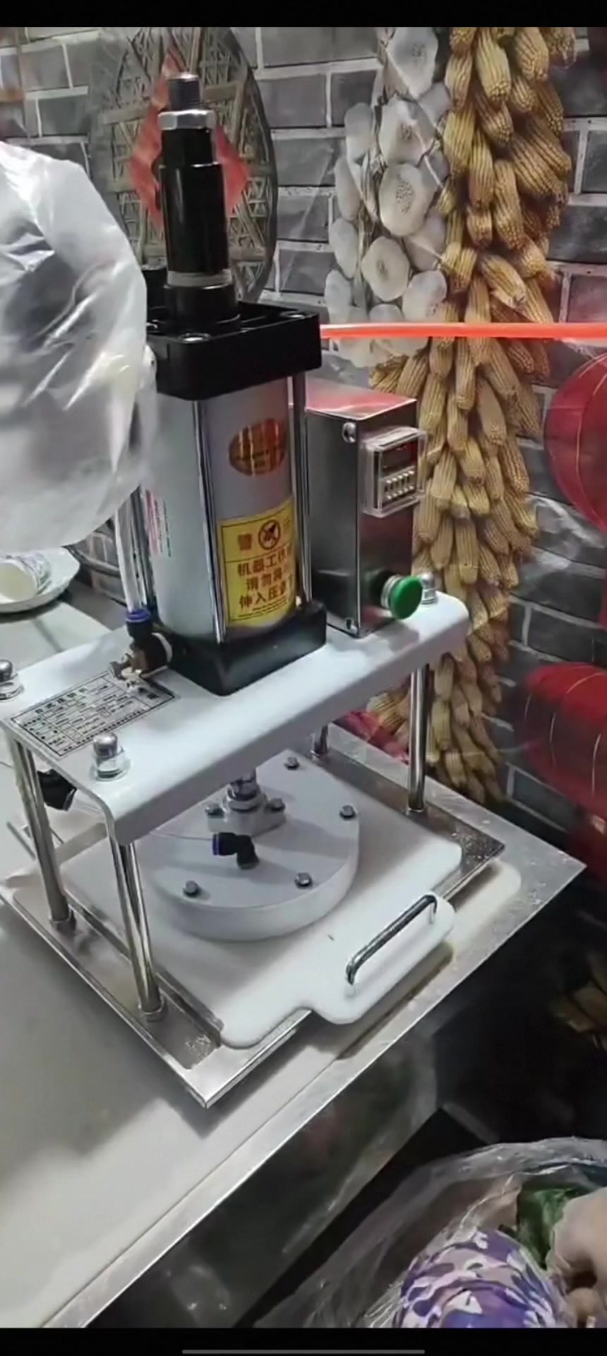 压饼机 商用全自动手抓饼鸡蛋灌饼