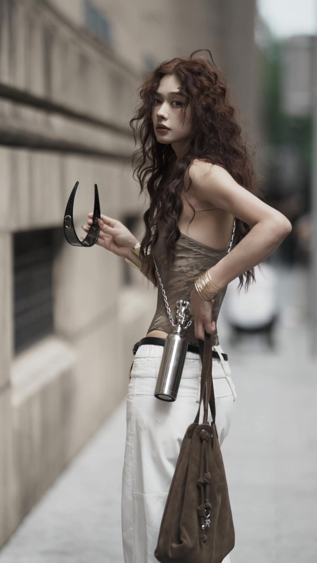 一出门就面流白汤的日子到底什么时候到头