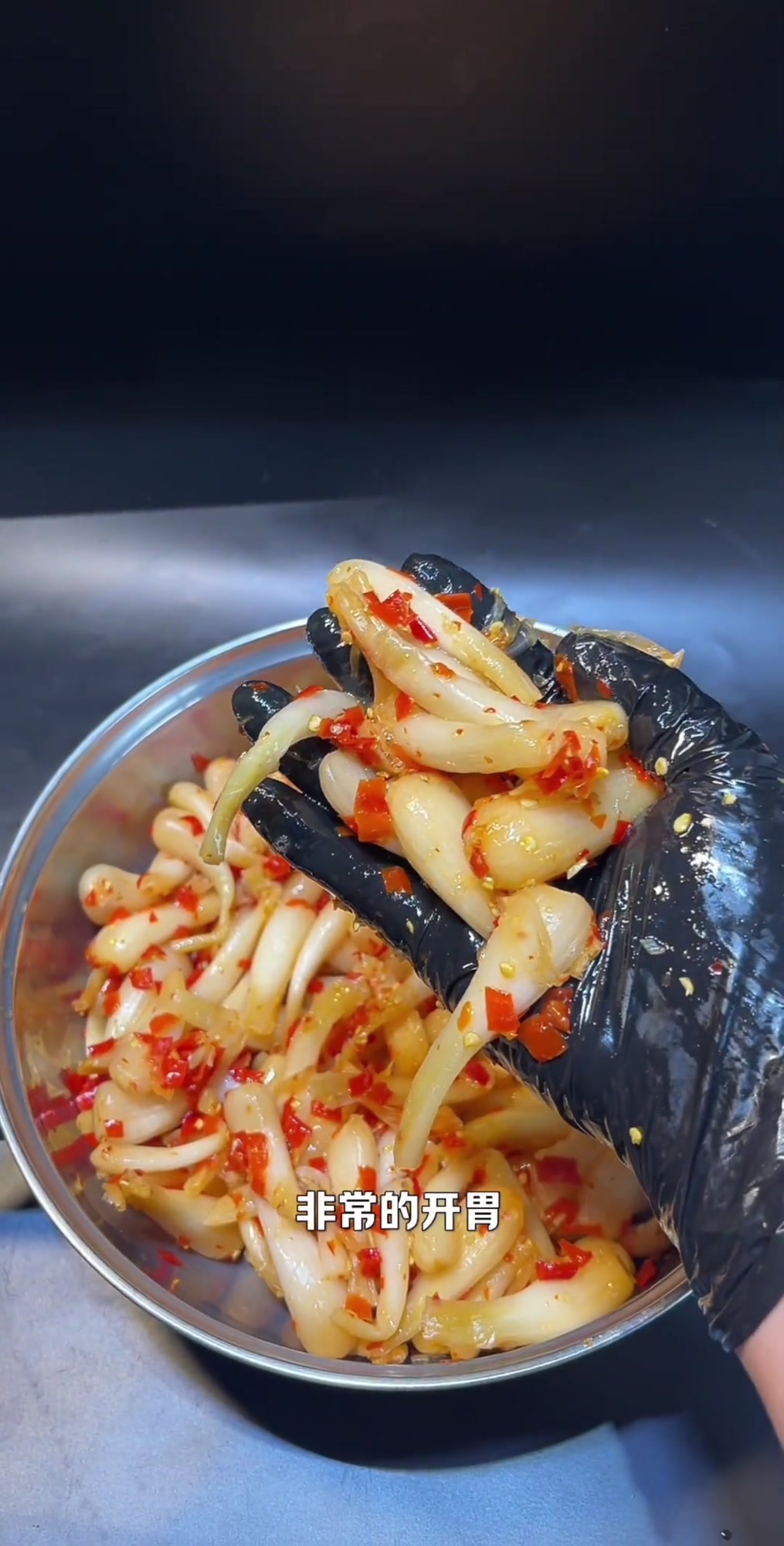 这样一道特色农家小咸菜谁能不爱呢！