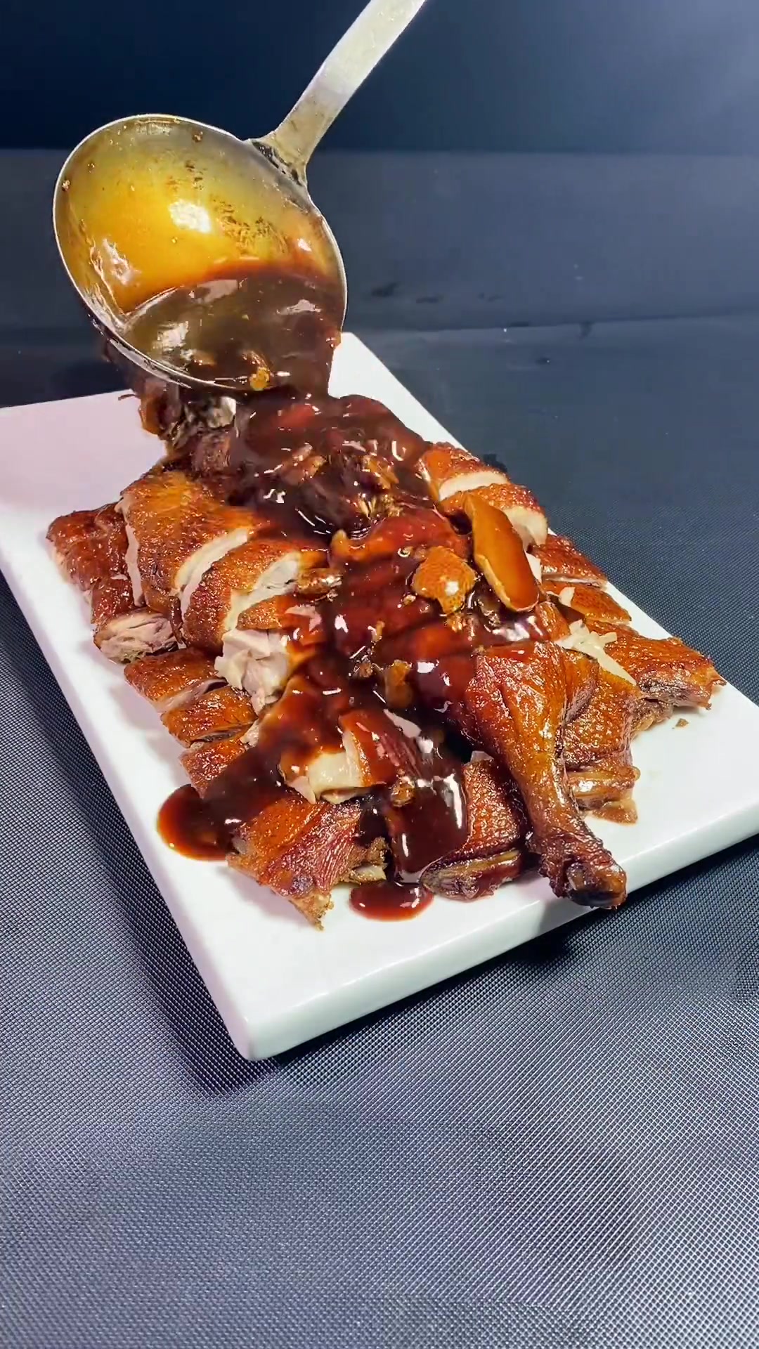 创新特色菜，陈皮可乐鸭，一道特色菜