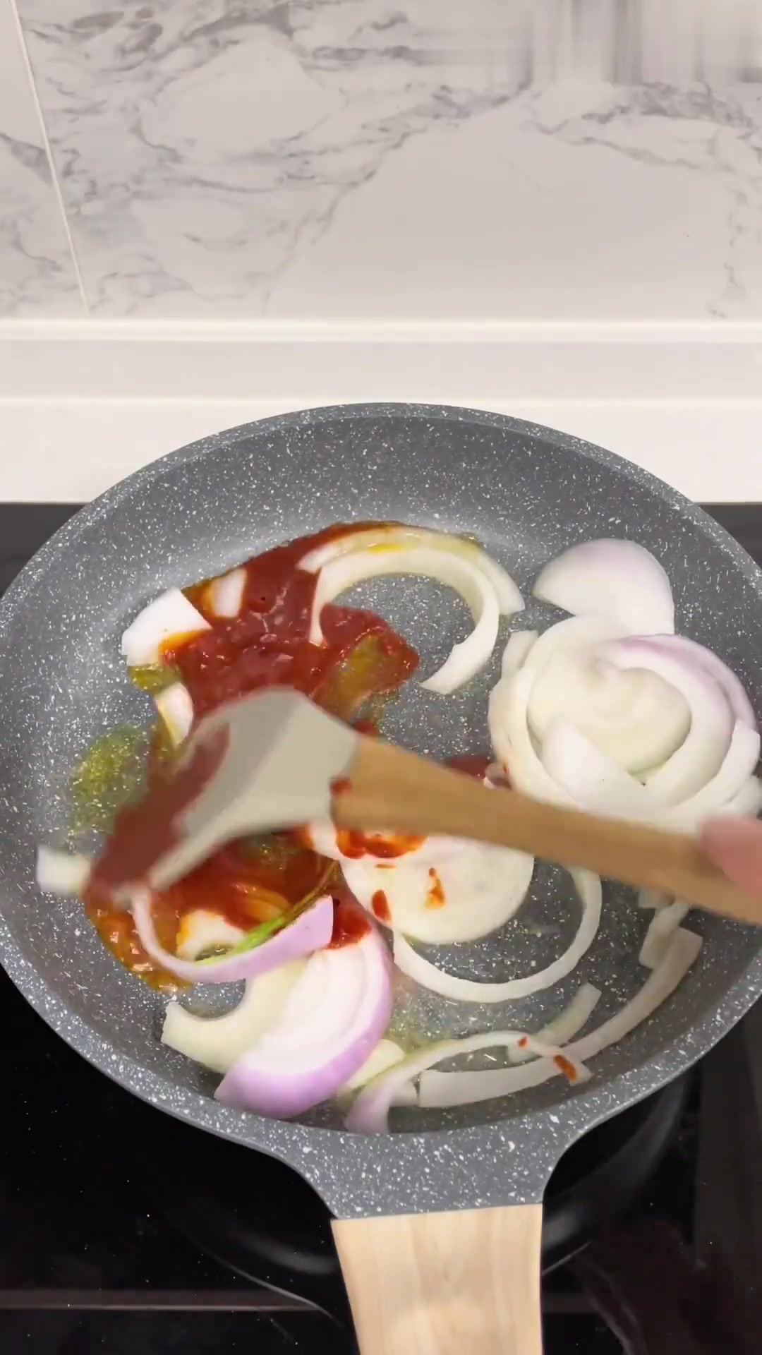 韩国老板的神仙配方！正宗韩式部队锅做法！