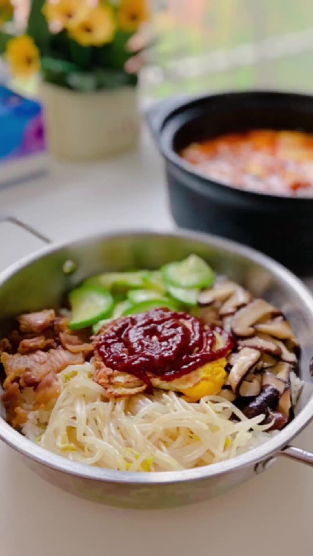 今日份泡菜汤韩式拌饭,真好吃,一点不输外面买的