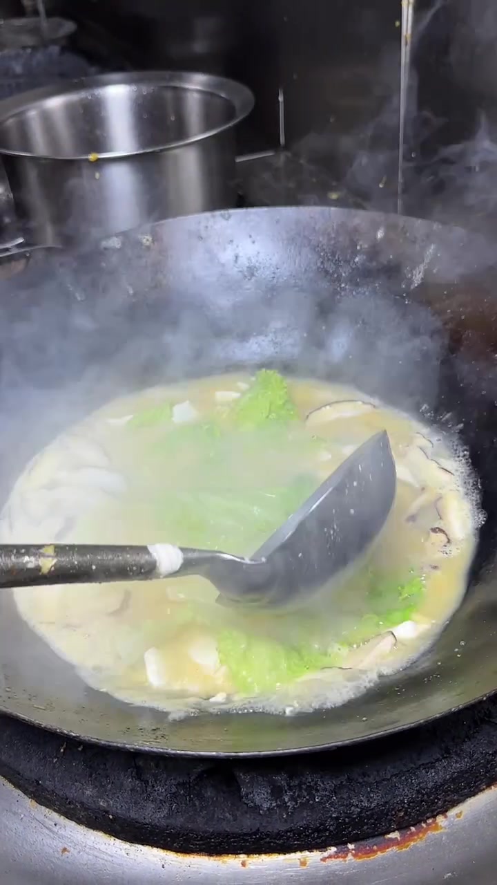 鸭蛋菌菇汤教程