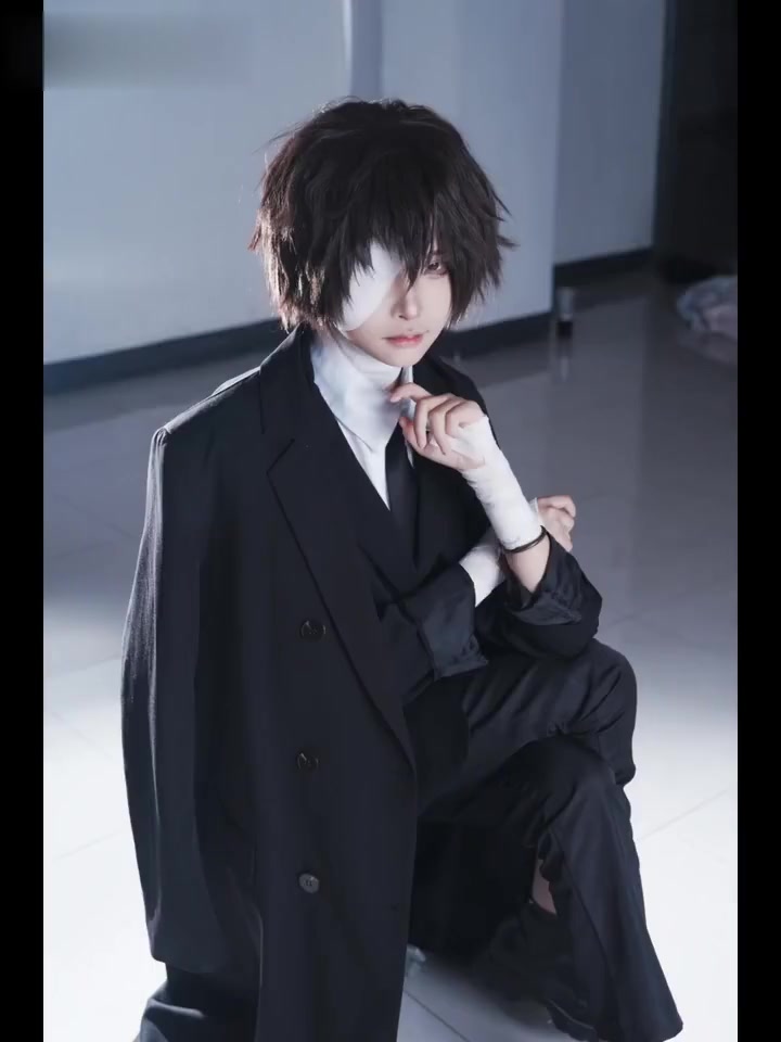 说着再也不出太宰治还不是剪了45秒的生贺视频