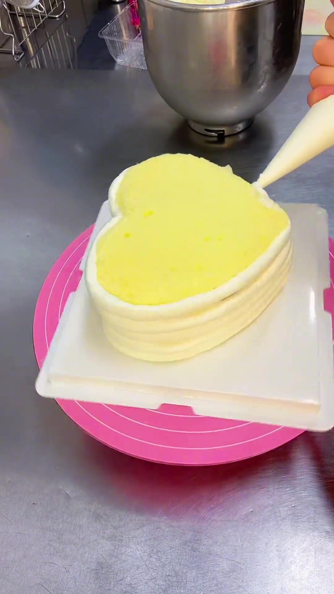 一周年还不知道选什么蛋糕？一款又随便又好看的款式，快