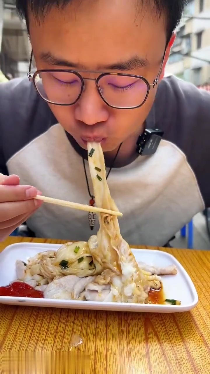 广东江门开了三十年的粥店