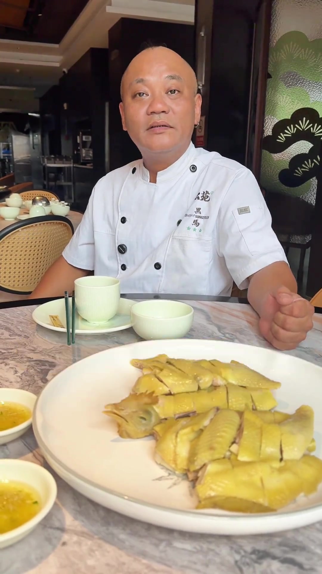 蹭热度！来聊聊广东人的白切鸡