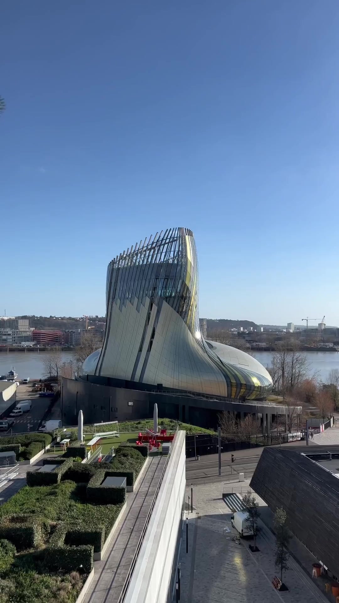 法国波尔多——世界葡萄酒之都，两天一夜游玩攻略揭秘