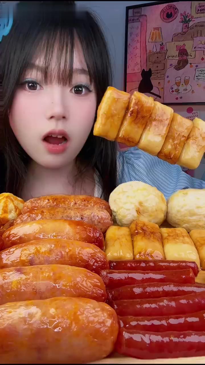 油滋滋热乎乎的烤肠丸子拼盘吃吃～