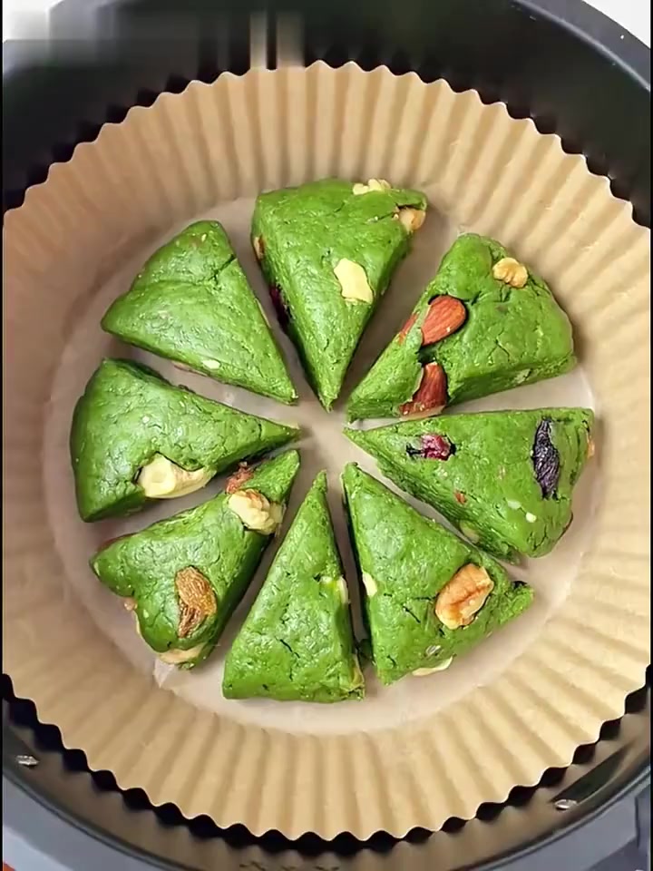 空气炸锅美食——抹茶坚果司康、答应我有空气炸锅的一定要试试