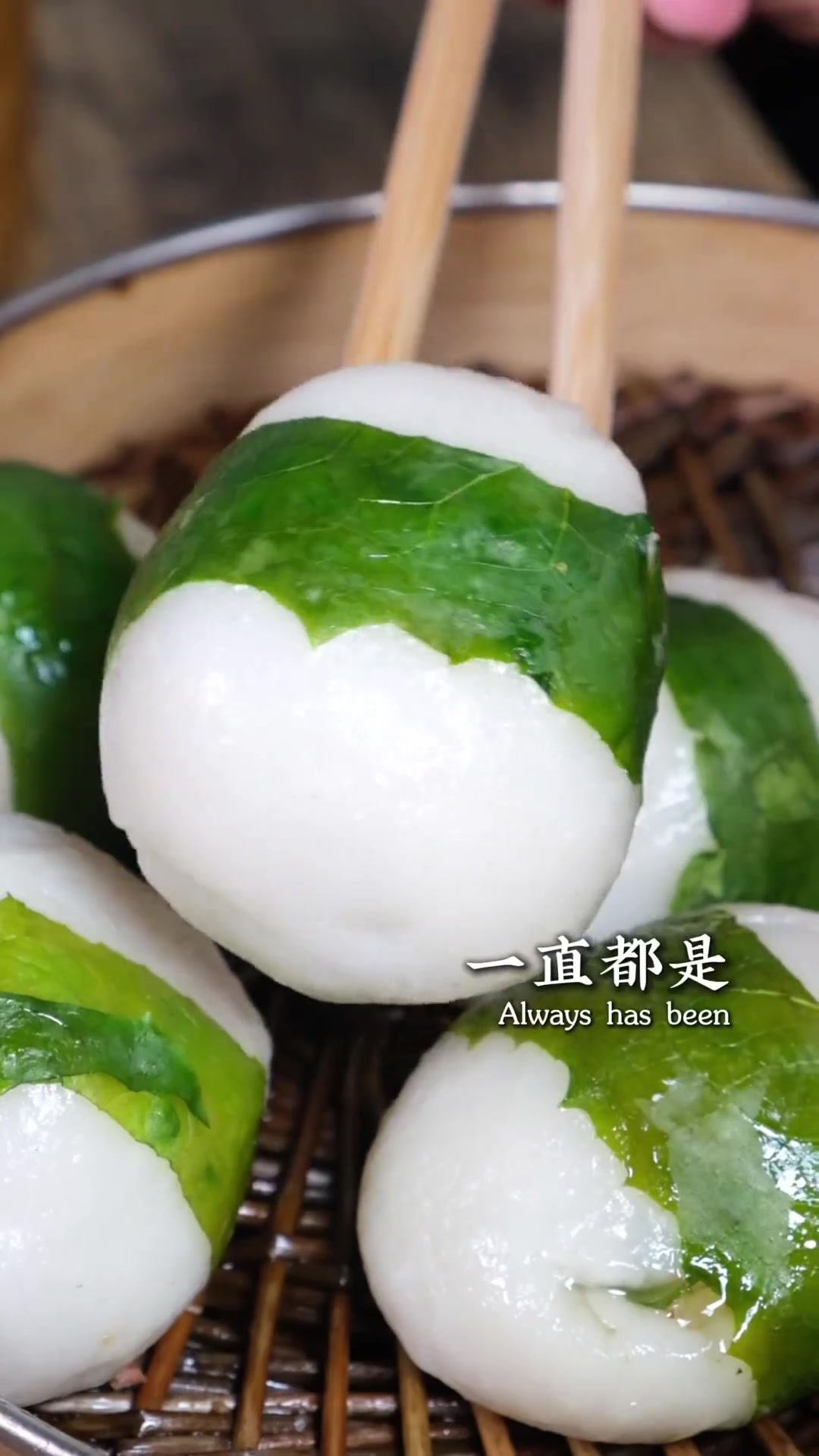 合江这家热气腾腾的老面包子铺,你去吃过吗?