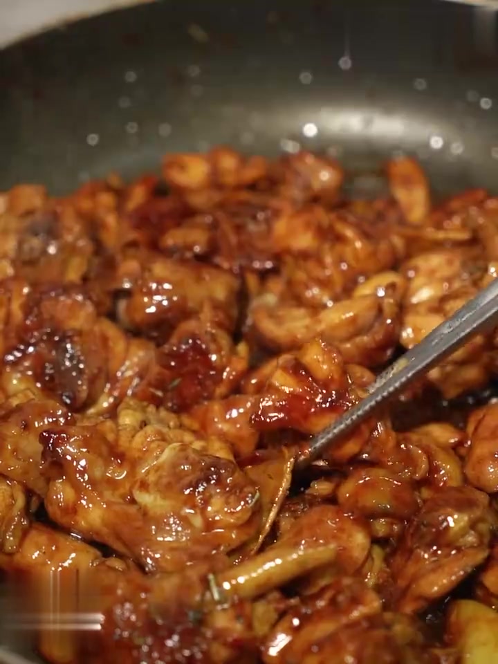 家庭版三杯鸡,配米饭连干三大碗