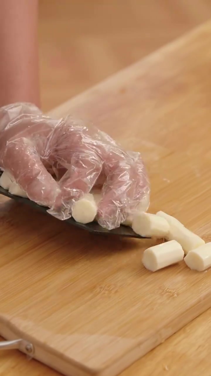 雨水开始抓住肝气生发的最后时机，红枣山药薏米粥已上线！