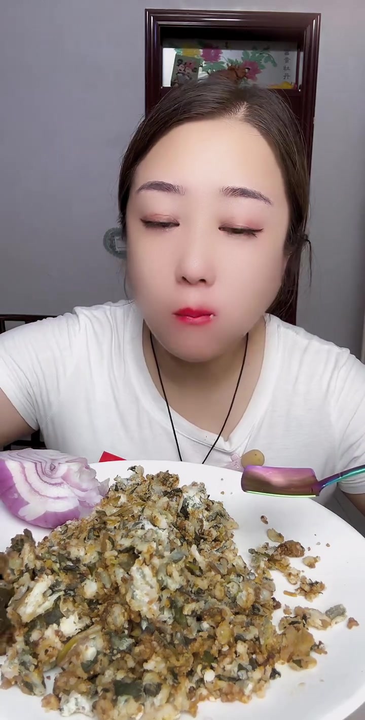 我们这一到夏季这道美食就来了,好吃不腻蒸菜又叫苦力,你们吃过吗