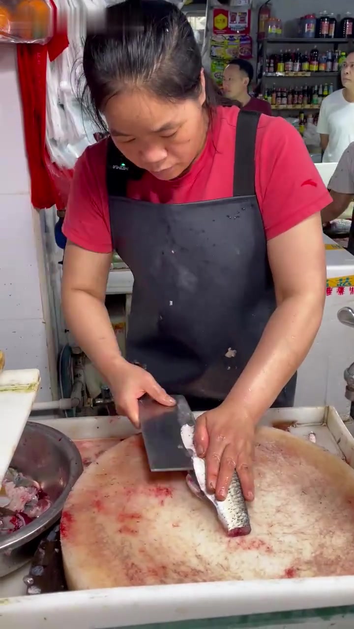 鱼生界网红赤眼鱼,你吃过吗?