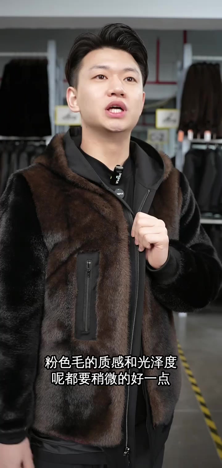 直播间新品貂绒派克服,紫金本色和黑色任你选!