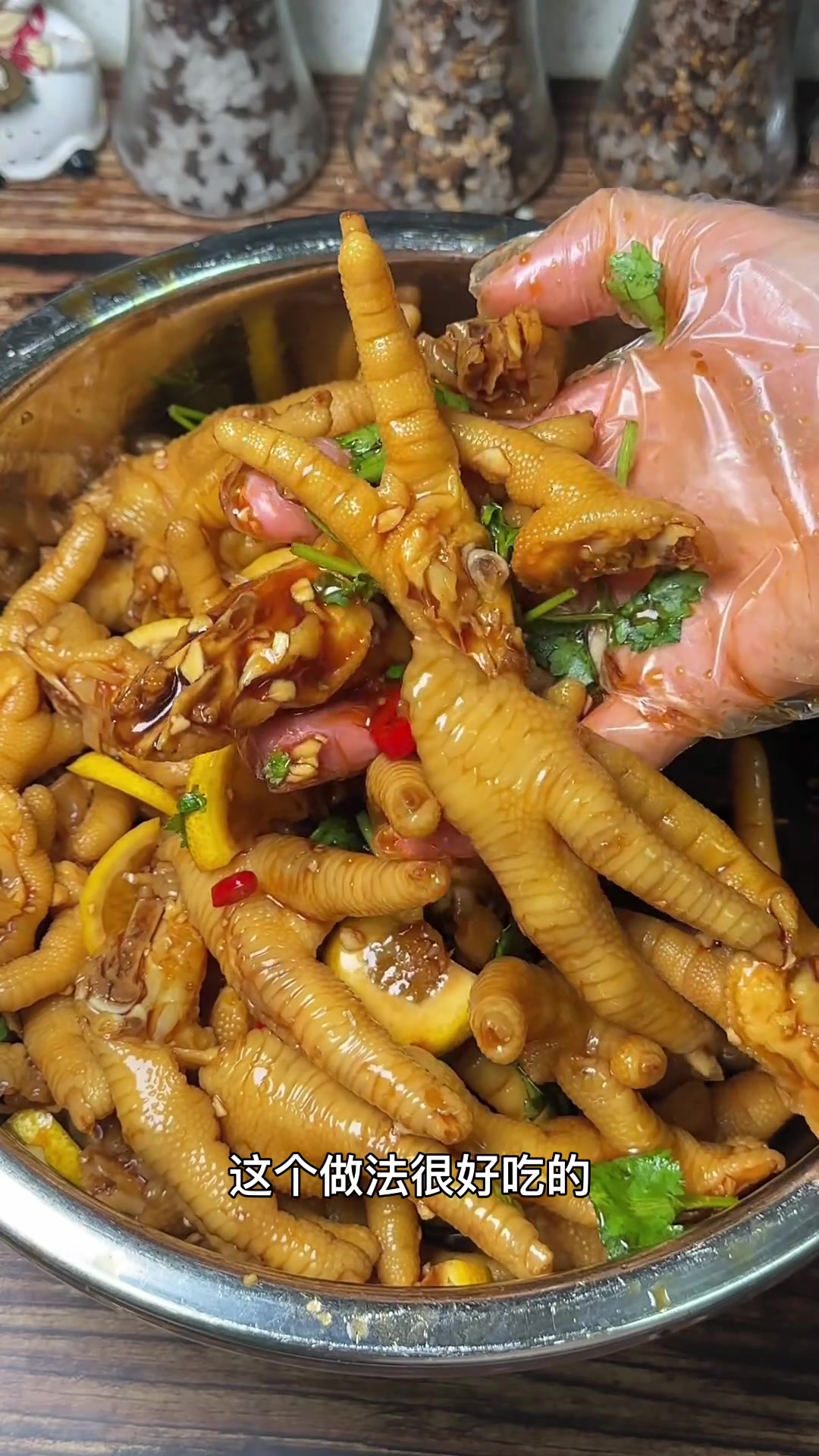 柠檬泡鸡爪做法,酸爽过瘾超好吃