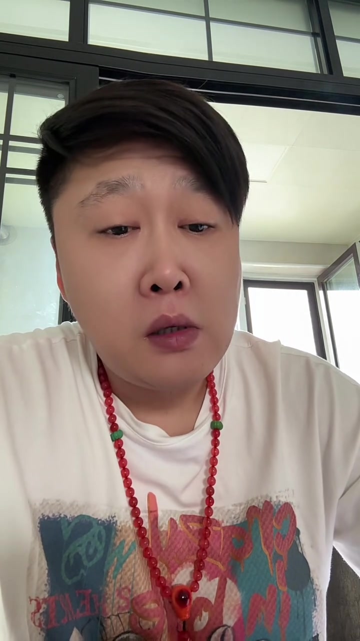 高空抛物酿悲剧,死刑之后的百万索赔!家人们,今天要讲的这件事,真的让人痛心又愤怒!28岁的