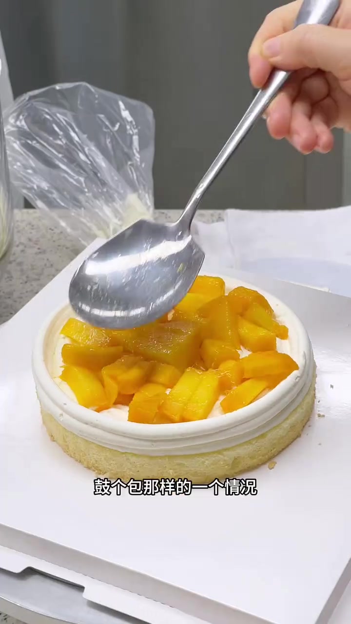 今日分享蛋糕夹心不鼓包的正确操作法