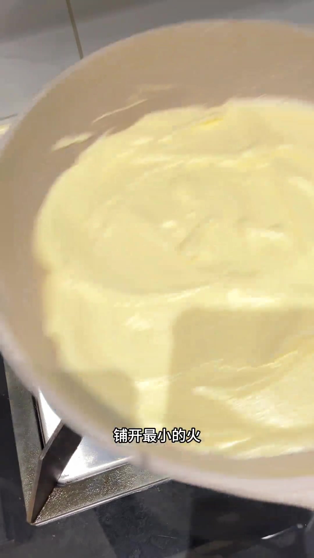 只需3个鸡蛋,在家就能轻松复刻网红舒芙蕾