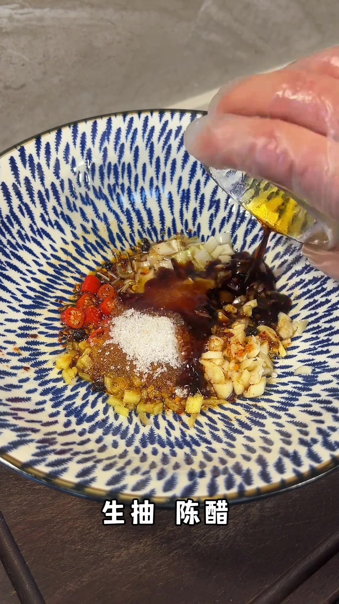 肥肠酸辣粉,双倍快乐,越吃越香停不下来!