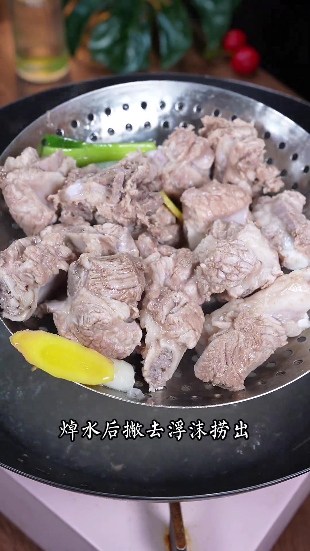 春天分享清爽解腻海带排骨汤,孩子爱喝