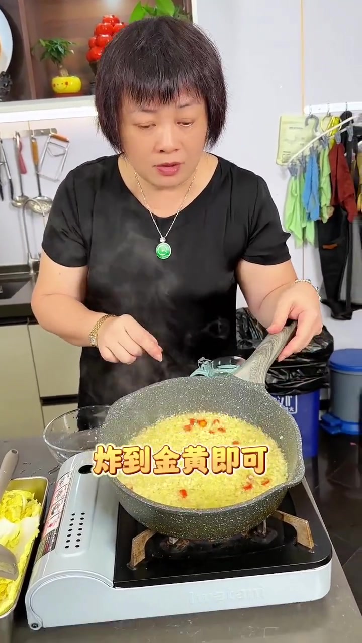 蒜蓉粉丝蒸娃娃菜,超下饭