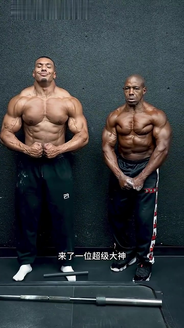 轮子哥VS肌肉大叔