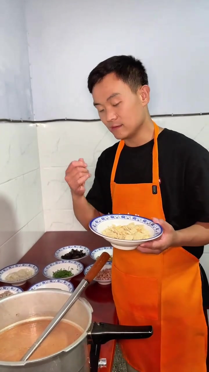 轻松学做美味胡辣汤！