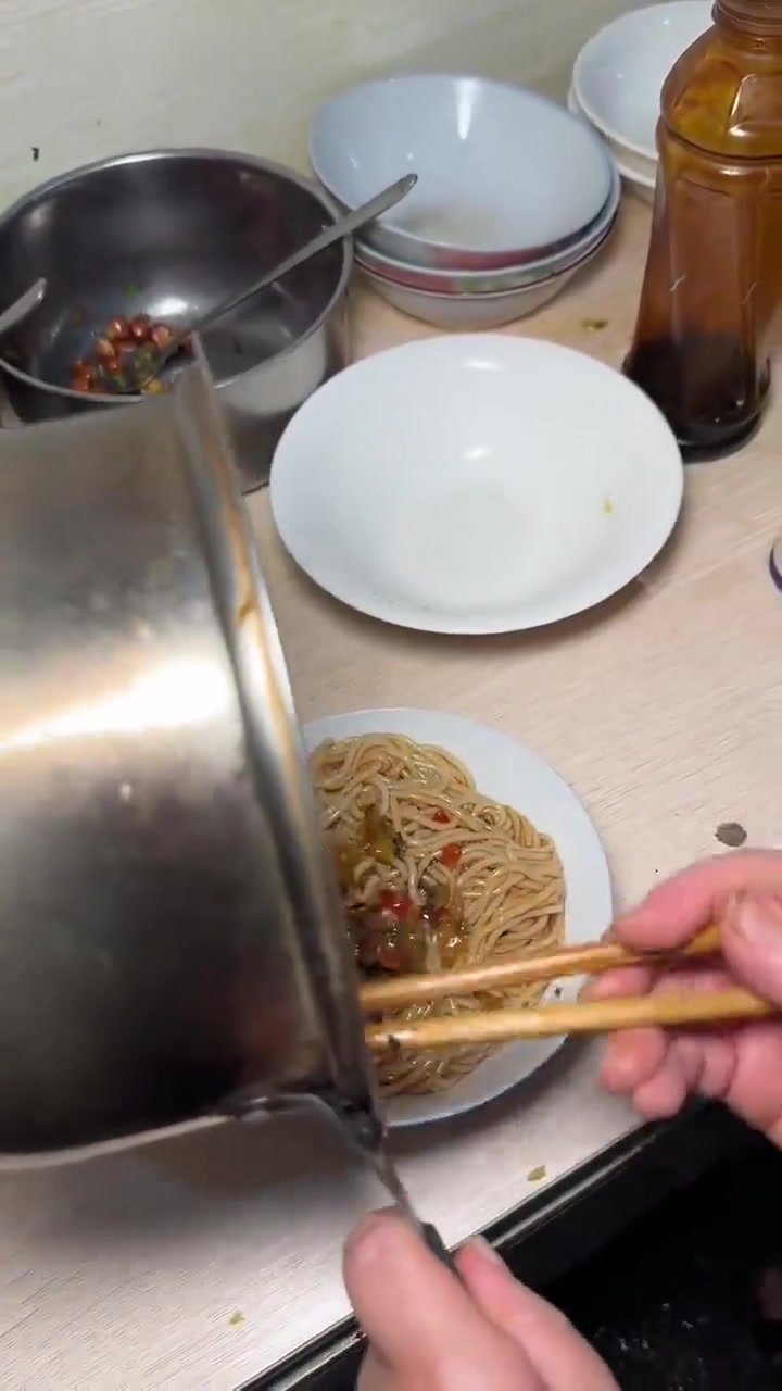 南昌拌粉量超足,加3元瓦罐汤,绝了!