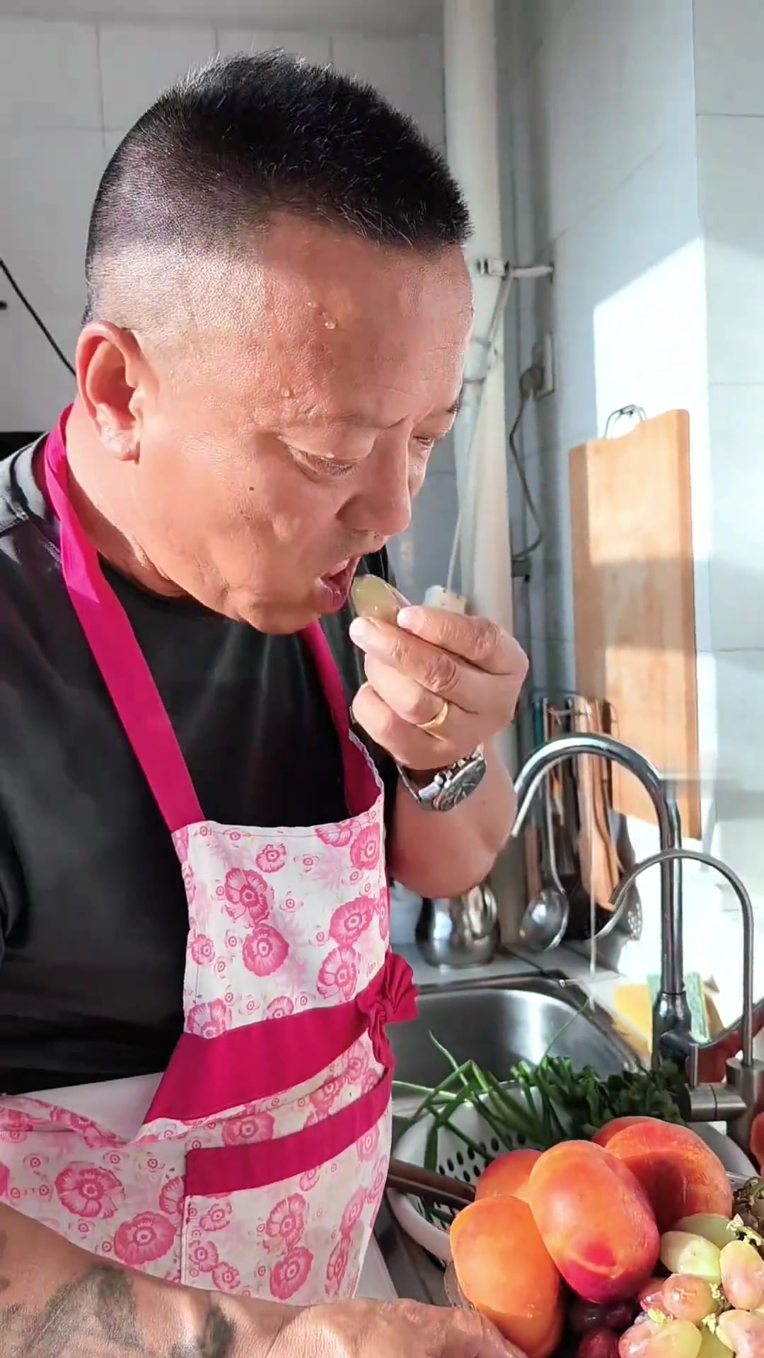 大花鲢鱼头汤教程,简单几步,汤汁超白超好喝!