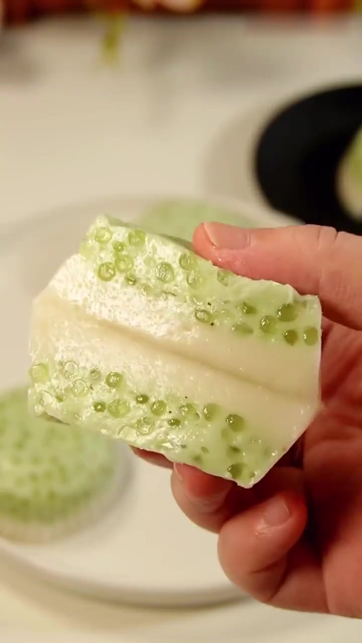 清爽不甜腻的广式糕点——抹茶西米椰汁马蹄糕