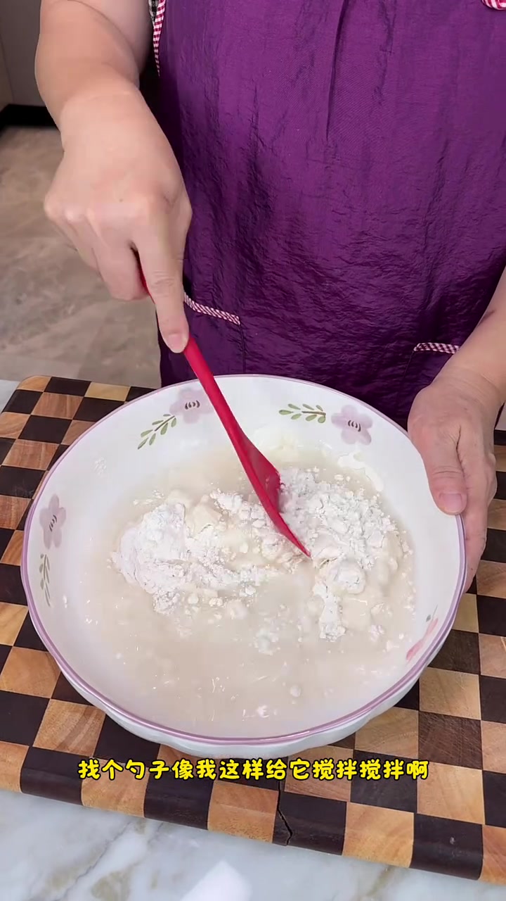 早餐不知道吃啥 可以试试这个鸡蛋水饼 做法简单还好吃