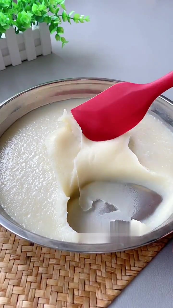 吃一次就会爱上的糯米糍,做法简单,放两天也不会硬,学会了可以去出摊