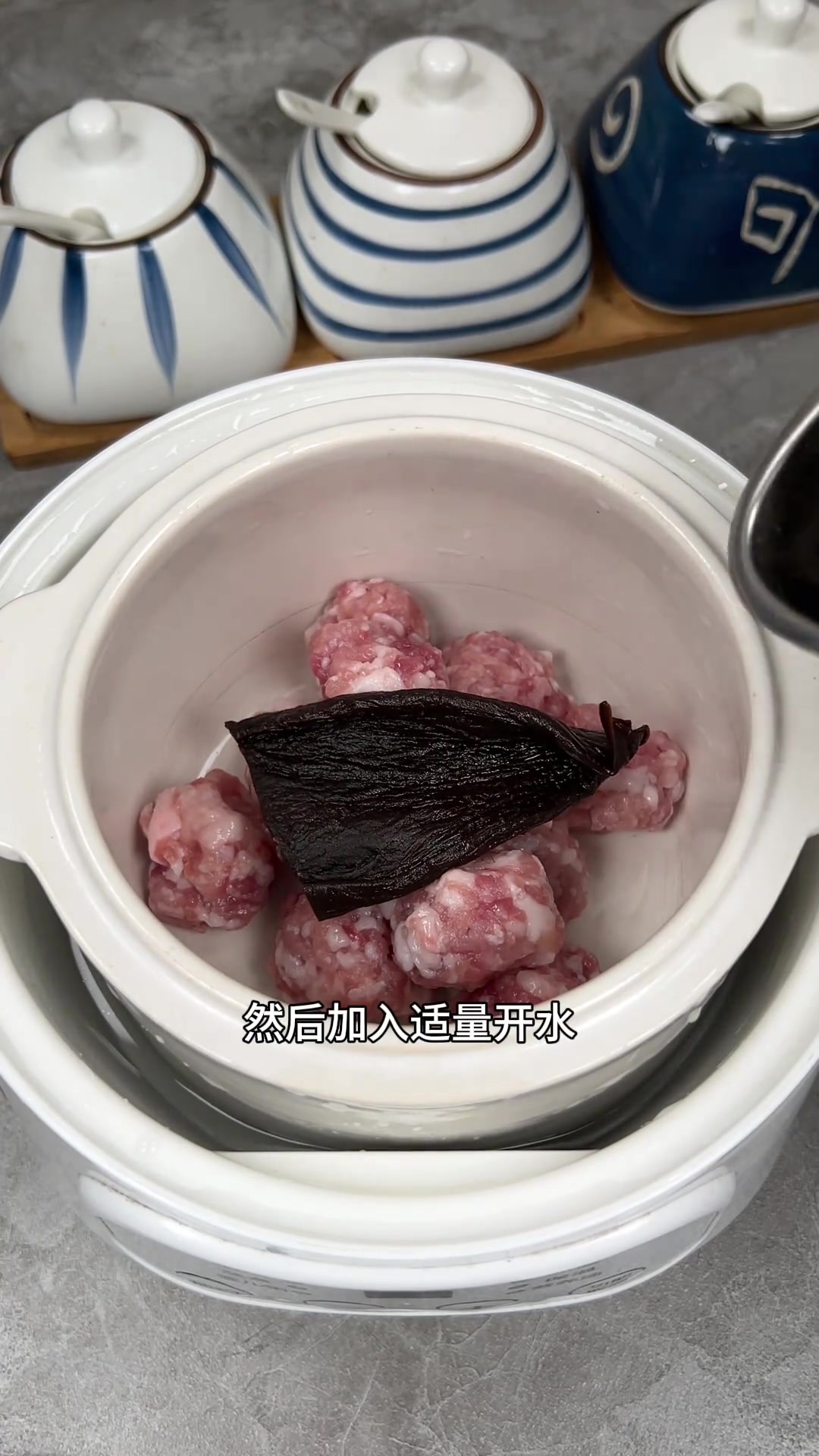 潮汕老菜脯炖肉沫汤,香味浓郁超好喝