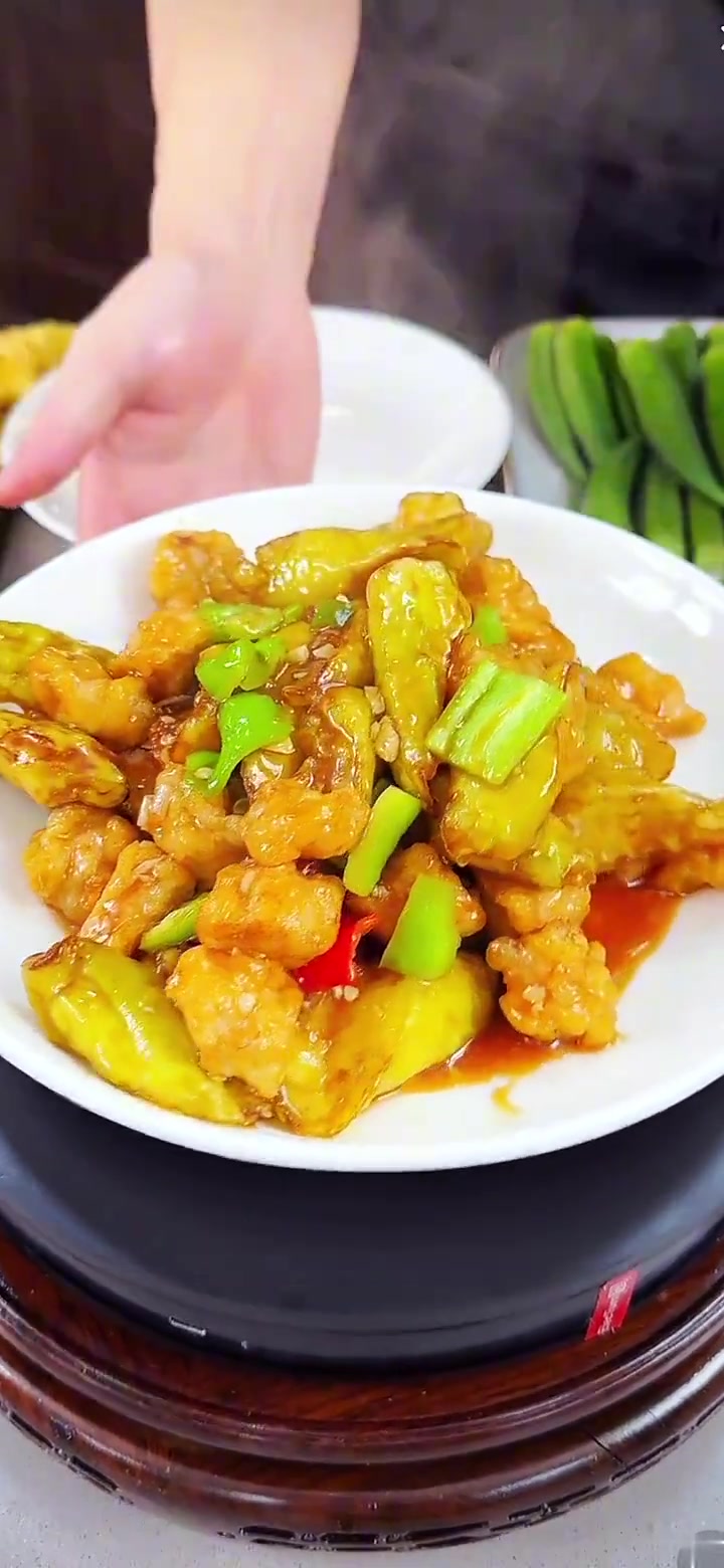 看完视频，溜肉段和烧茄子保姆级教程轻松学会