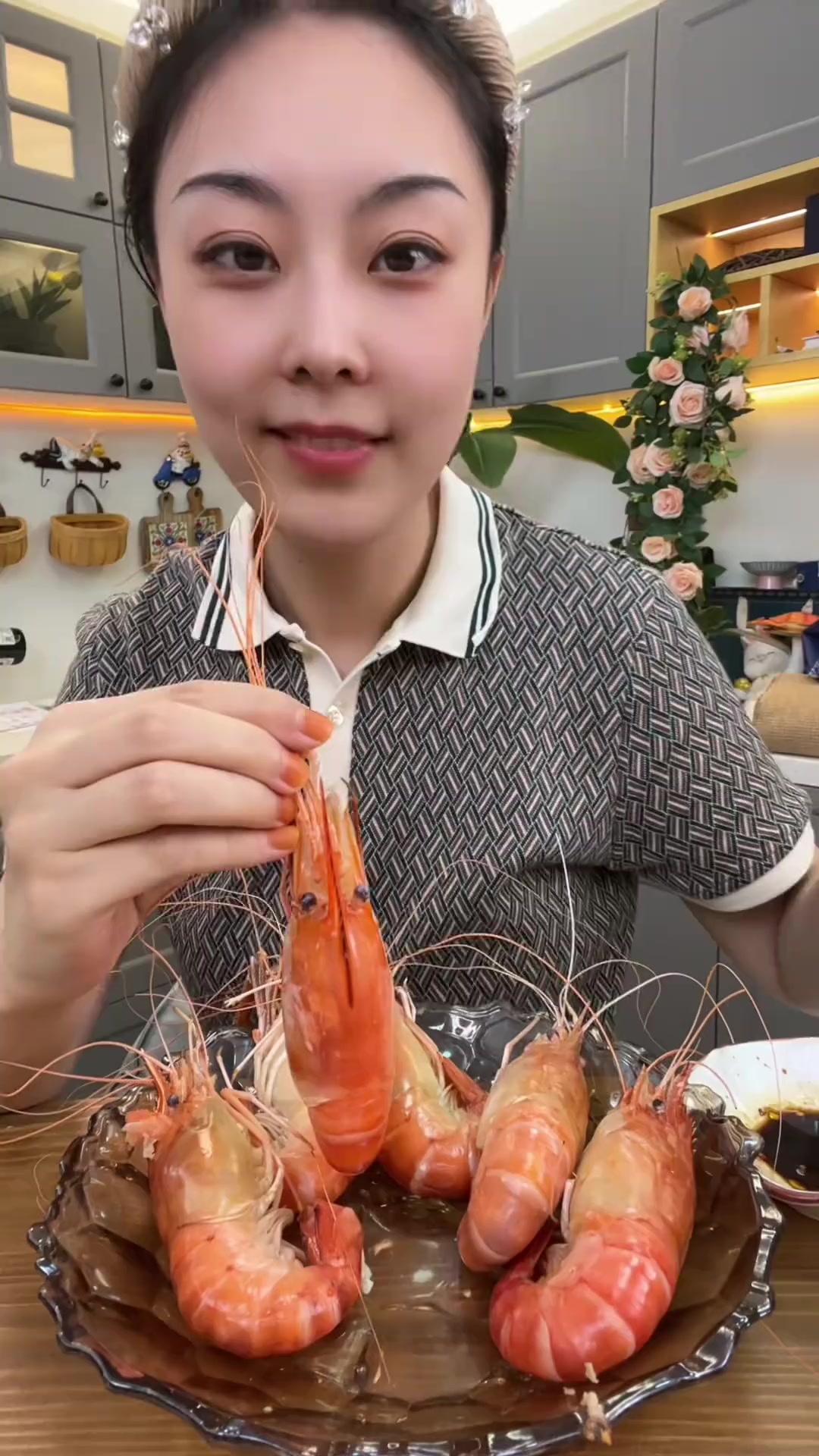 吃虾就吃一两母,泰国罗氏虾