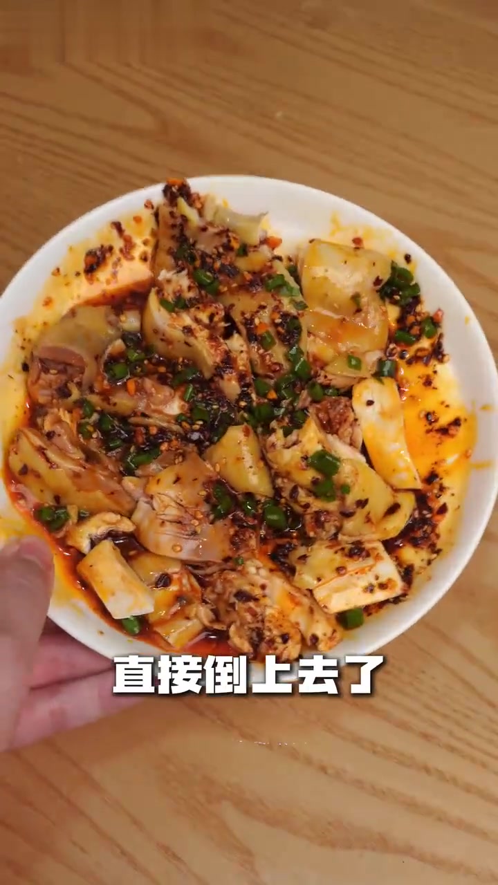 180天散养鸡什么味?广东白切鸡做法真的权威吗?