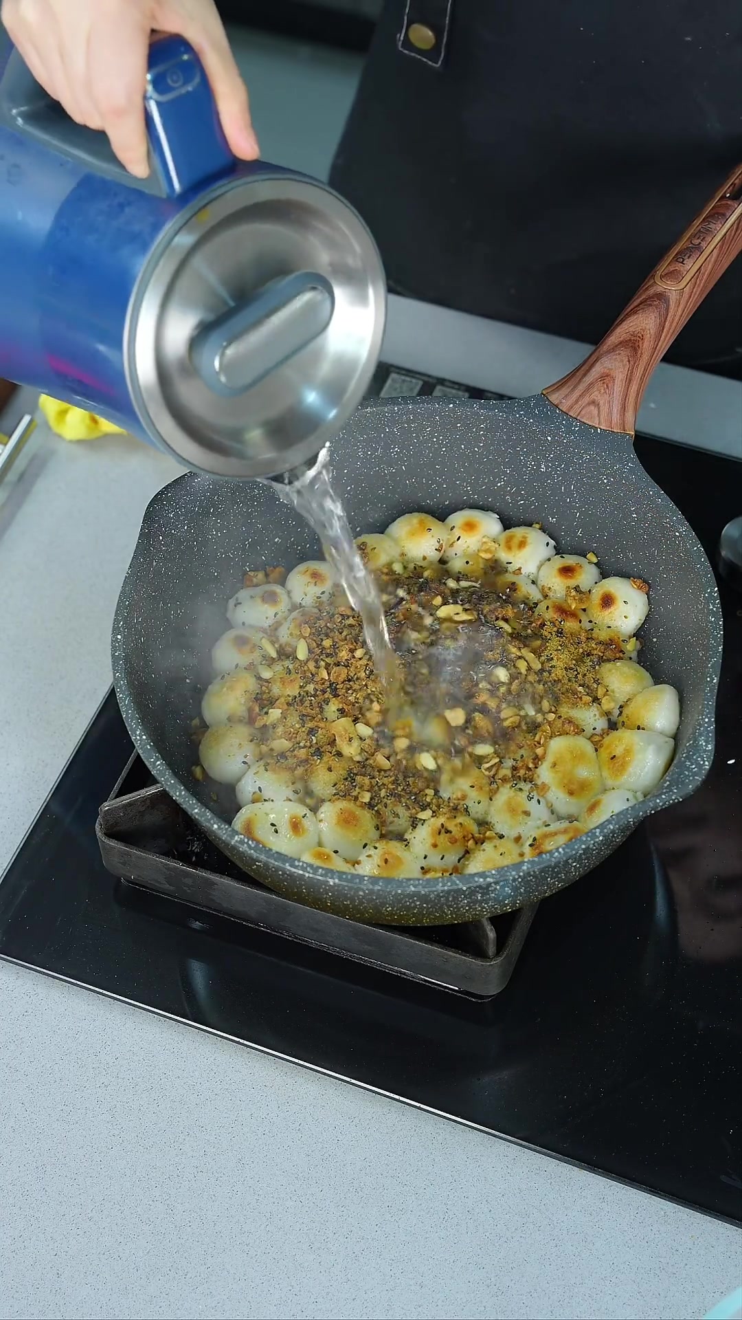 姜茶炒汤圆,软糯清甜温州特色,软软糯糯,非常好吃