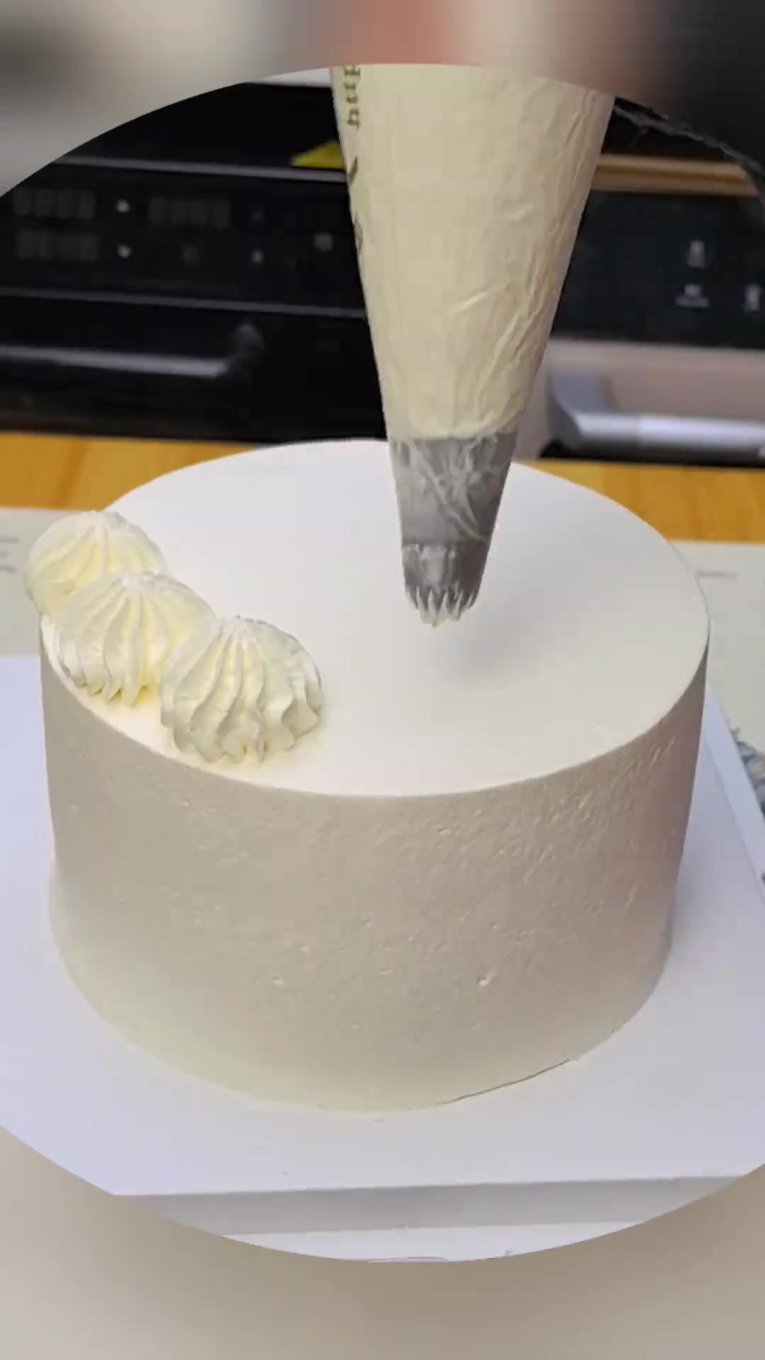 草莓盛宴生日蛋糕