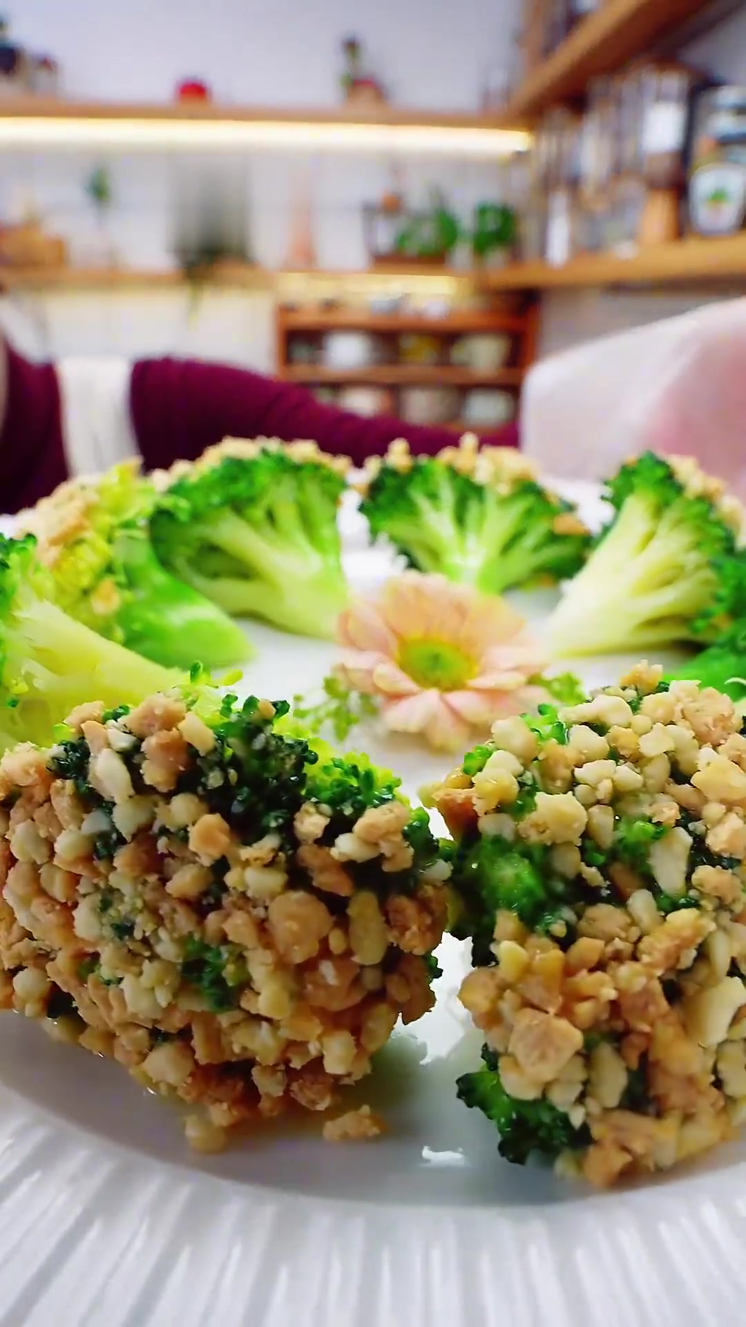 法式西兰花沙拉又脆又香,好吃不腻