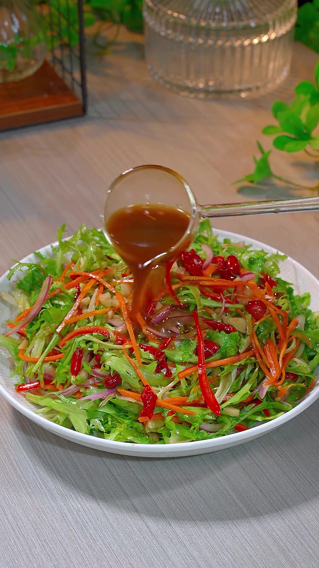 清爽又解腻的凉拌苦菊做法