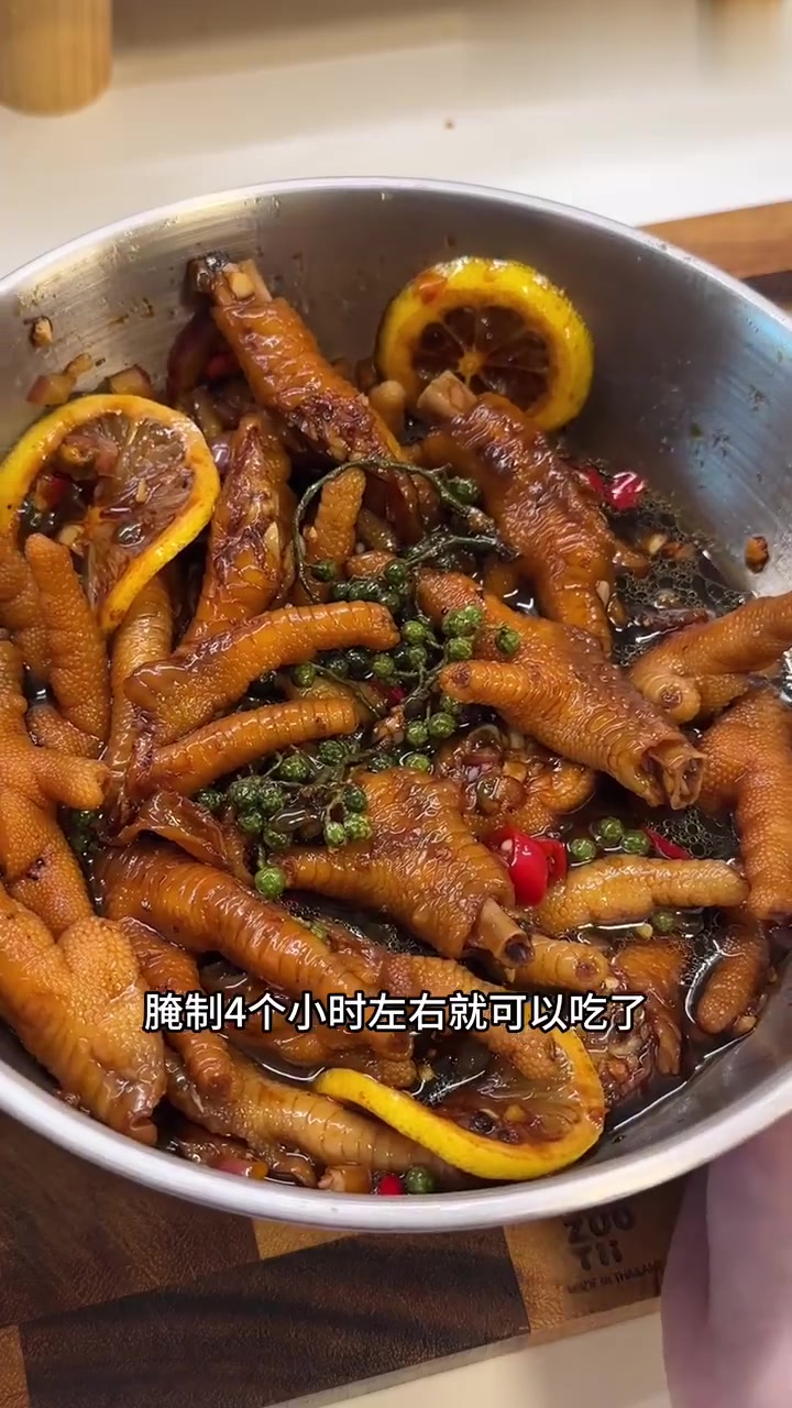 好吃哭了!酸爽解暑百香果木姜子鸡脚!做法超简单～