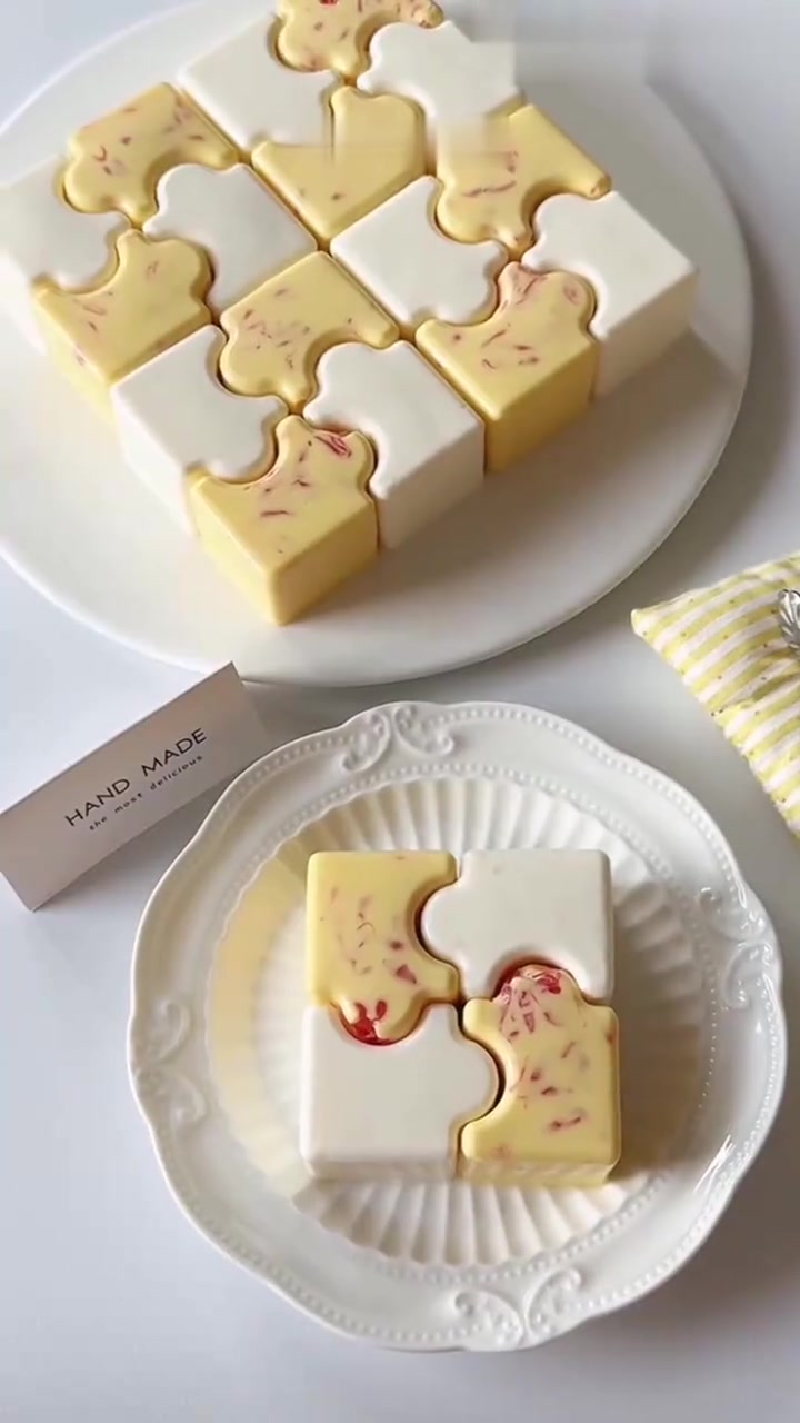 美食分享|杨枝甘露慕斯蛋糕,每一口冰凉丝滑,入口即化冰激凌口感!