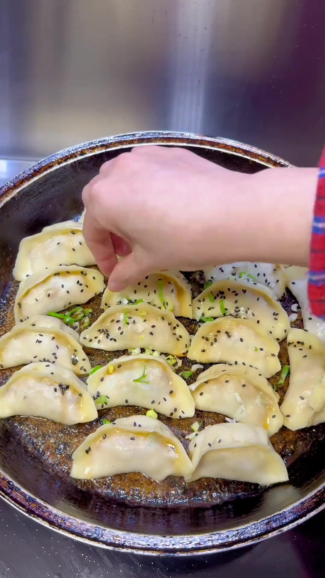 锅贴饺子的做法