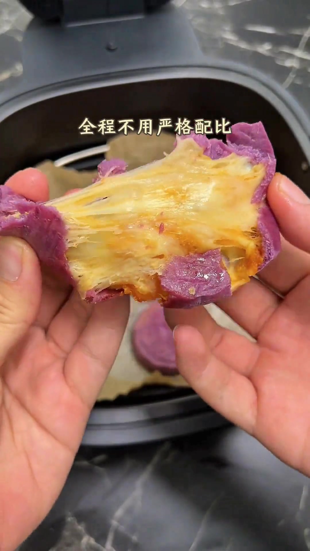 年轻人无法拒绝的紫薯芝士肉松月饼,好吃!