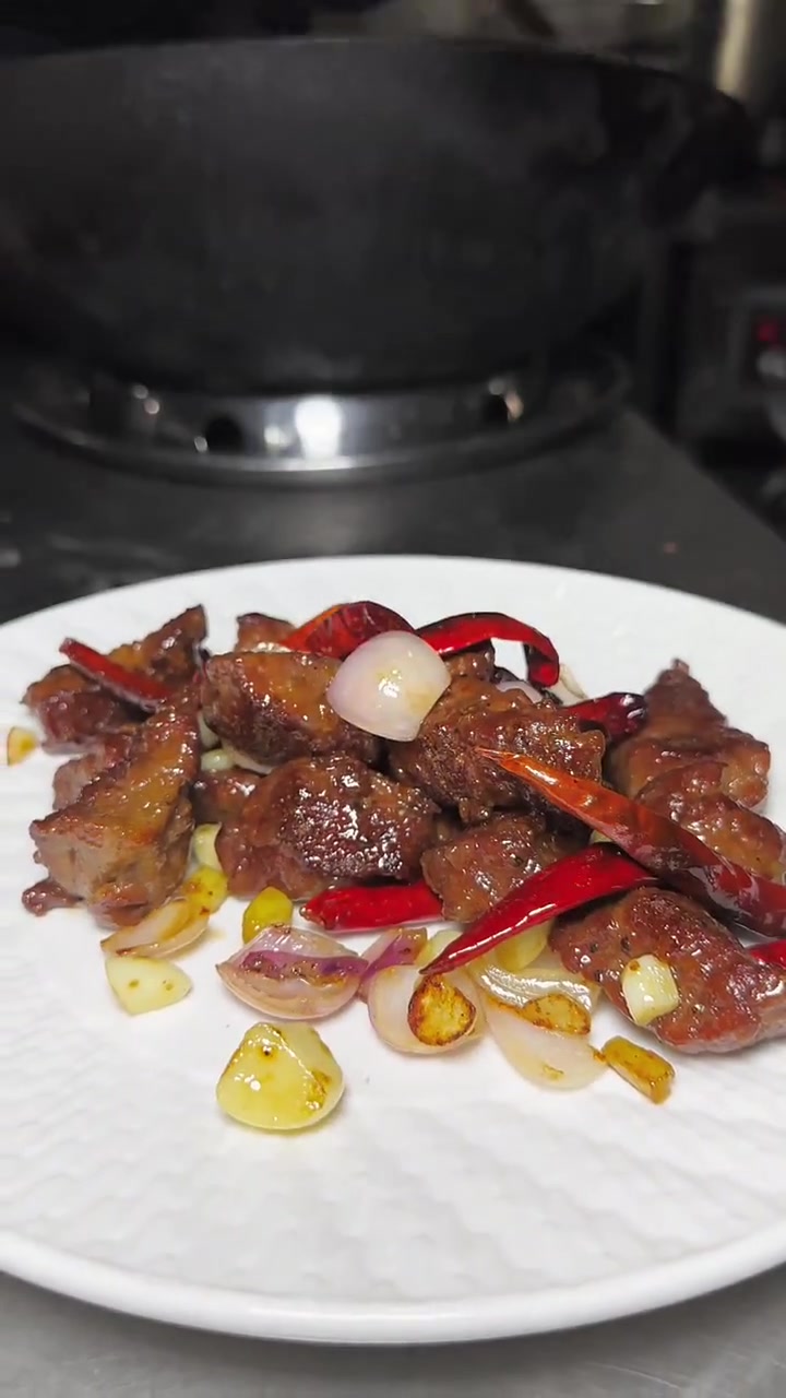 青花椒小牛肉做法