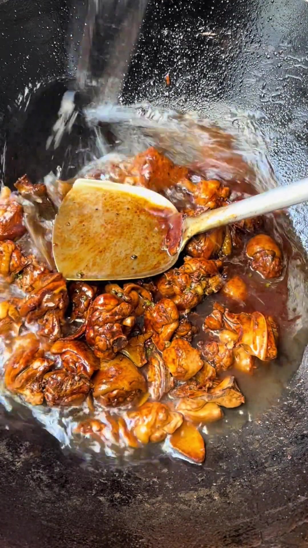 五星级大厨都在用的临沂炒鸡教程