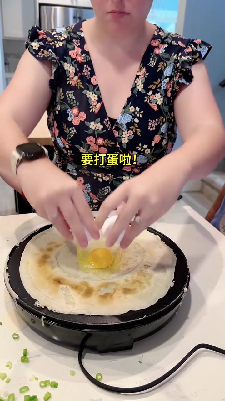洋媳妇独创黑暗料理煎饼果子竟塞柠檬大葱