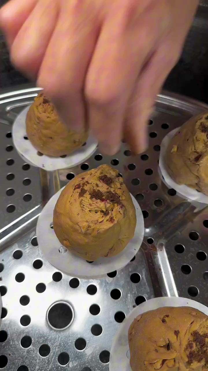 妈妈做的手工枣花馍 松软可口 枣香味十足